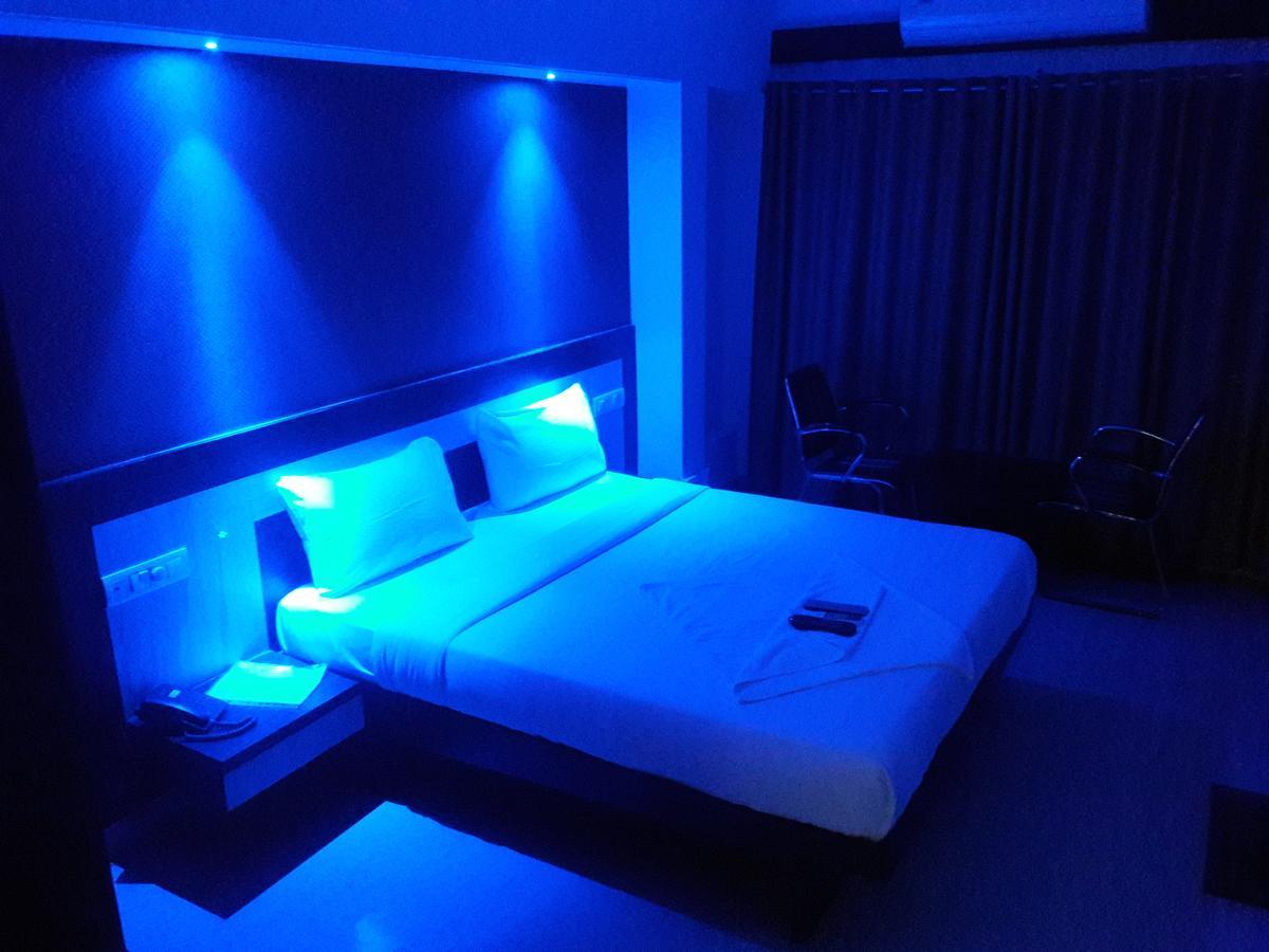 Hotel Naivedya Αουρανγκαμπάντ Εξωτερικό φωτογραφία